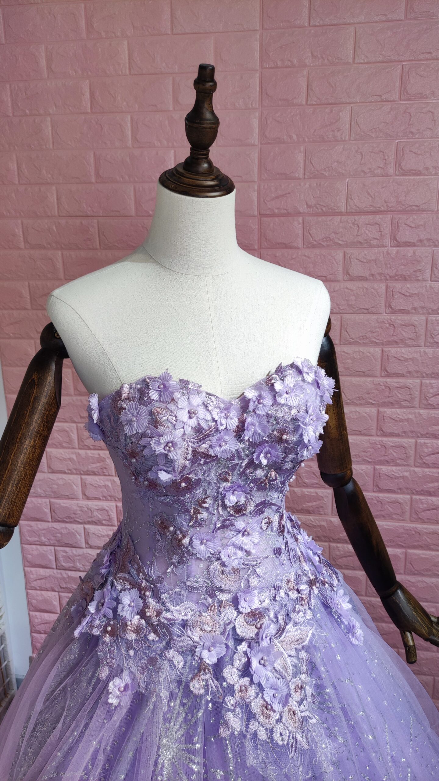 LILAC - Image 2